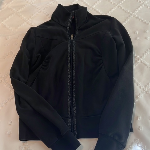 Small Puma Jacket - Picture 2 of 6